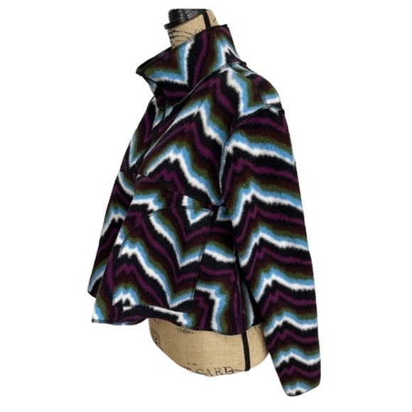 URBAN Outfitters Half Zip Aztec Cropped Sweater Size Medium - Picture 3 of 10